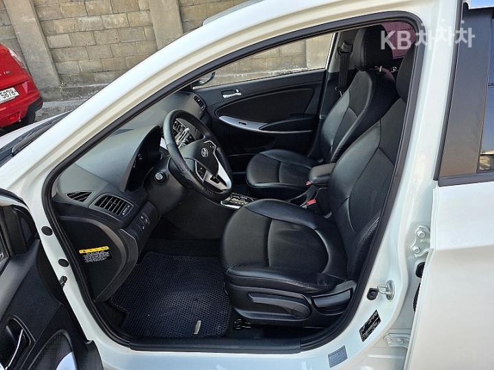 Hyundai Accent New Wit 1.4 VVT Premier 5