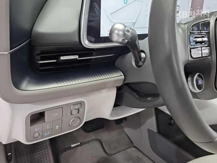 Hyundai IONIQ 6 CE Long Range Exclusive Plus 9