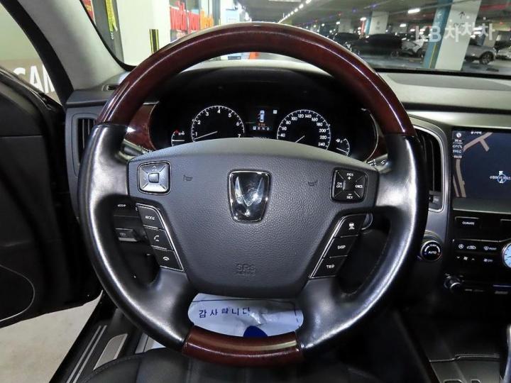 Hyundai Equus New VS380 Prestige 9
