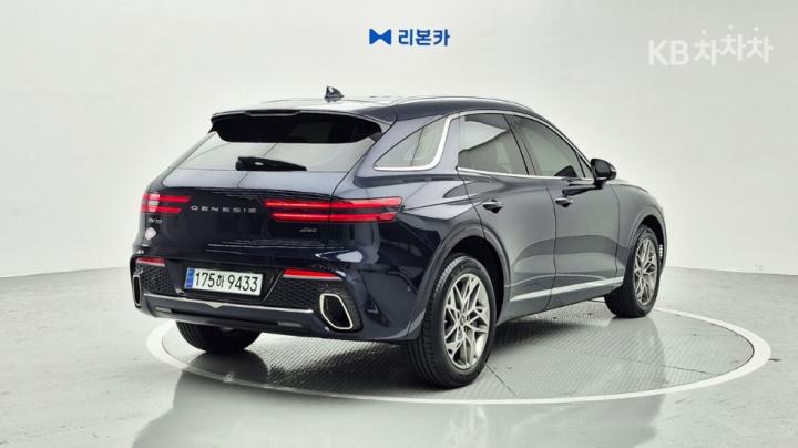 Genesis GV70 Gasoline 2.5T AWD 5