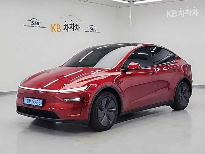 Tesla Model Y RWD Base Type