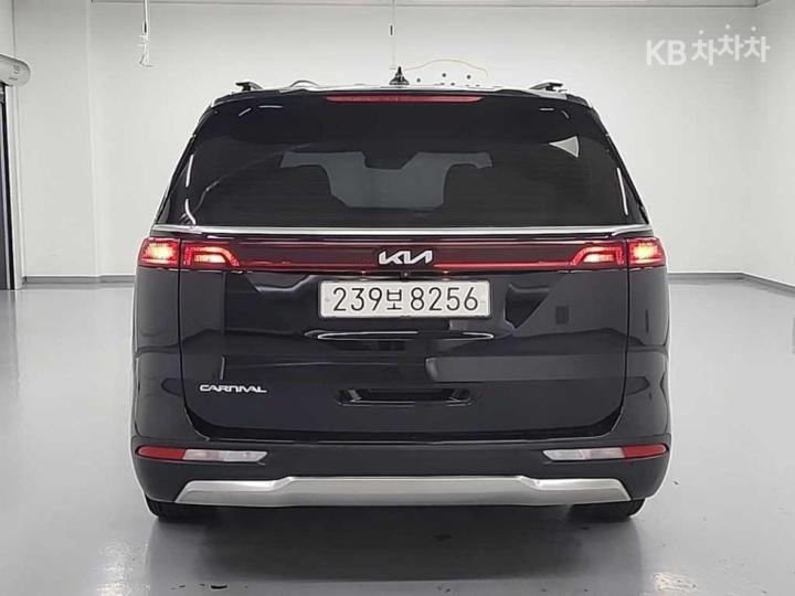 Kia Carnival D2.2 Noblesse 4