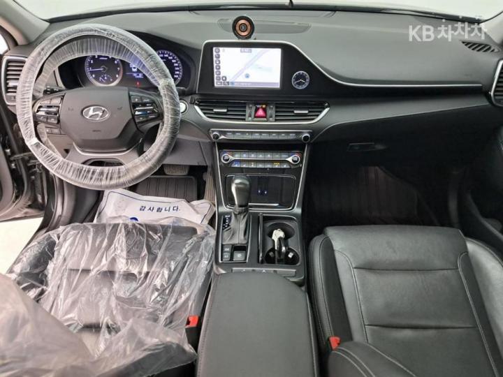 Hyundai Grandeur IG 2.4 Premium Special 7