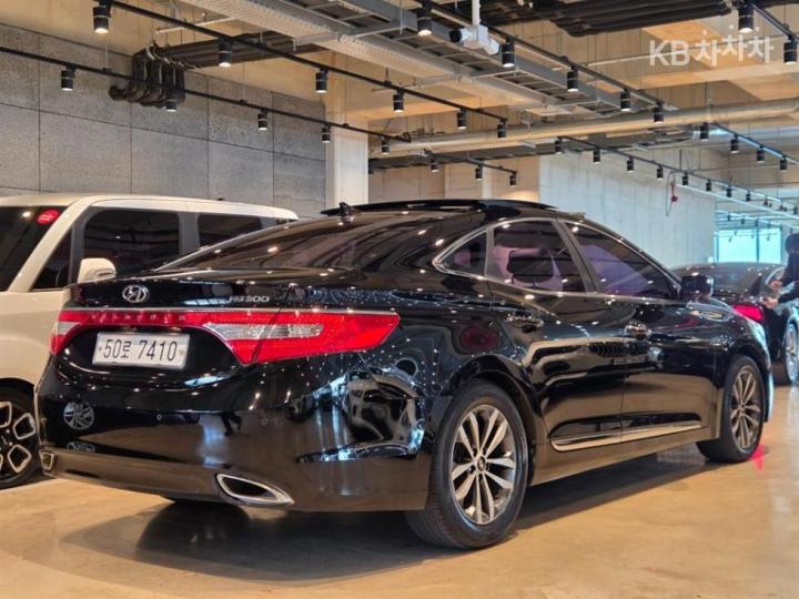 Hyundai Grandeur HG LPG HG300 Prime 5