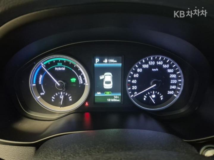 Hyundai Grandeur IG Hybrid Exclusive Special 7