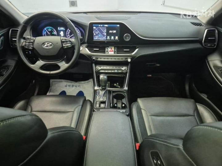 Hyundai Grandeur IG Hybrid Exclusive Special 8