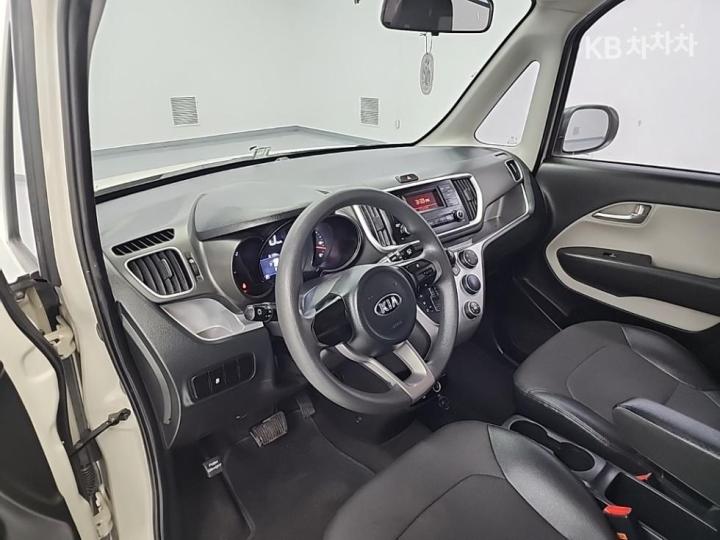 Kia Ray Van 1.0 Gasoline Van Prestige 8