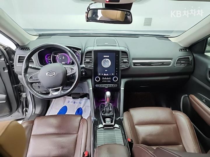 Renault QM6 2.0 4WD RE Signature 8