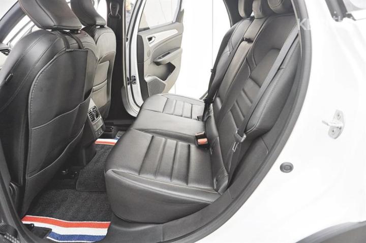 Renault XM3 E-TECH Hybrid 1.6 GTe INSPIRE 8