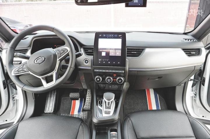 Renault XM3 E-TECH Hybrid 1.6 GTe INSPIRE 9