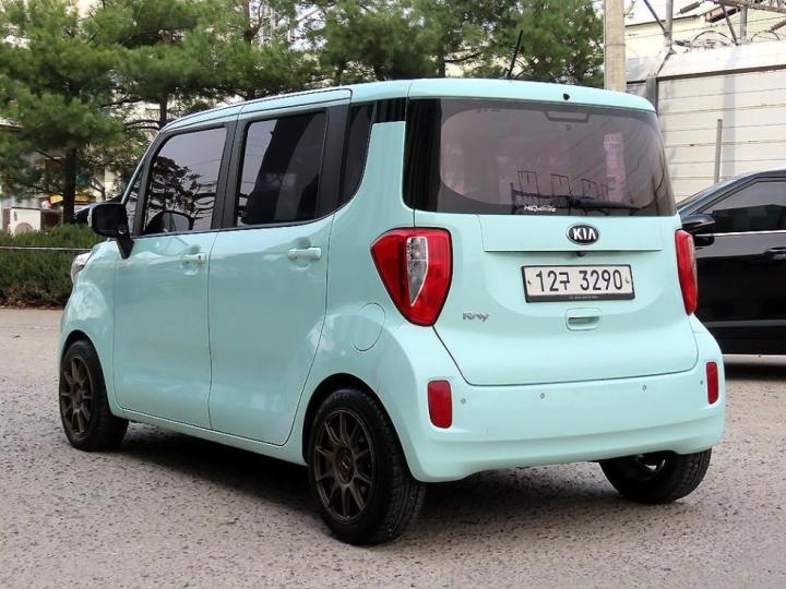 Kia Ray 1.0 Gasoline Deluxe Special 4