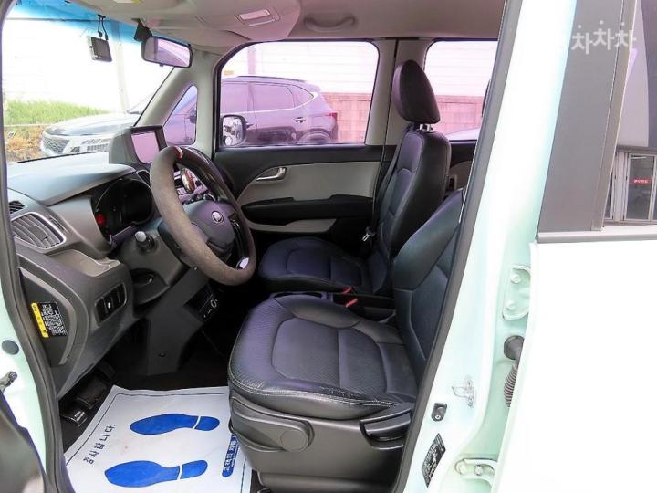 Kia Ray 1.0 Gasoline Deluxe Special 6