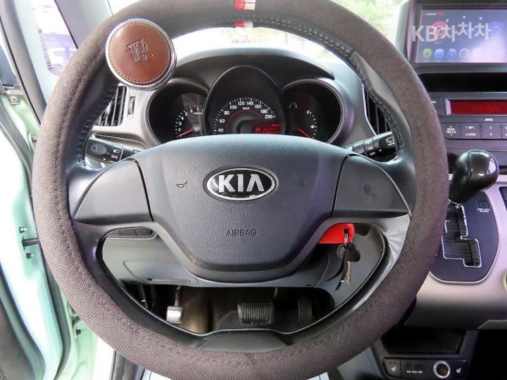 Kia Ray 1.0 Gasoline Deluxe Special 9