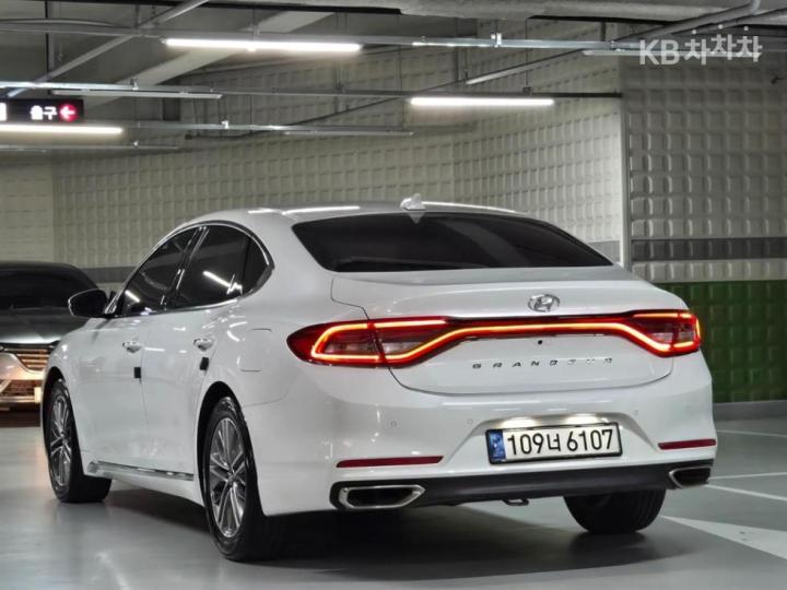 Hyundai Grandeur IG 3.0 LPi Modern Base Type 5
