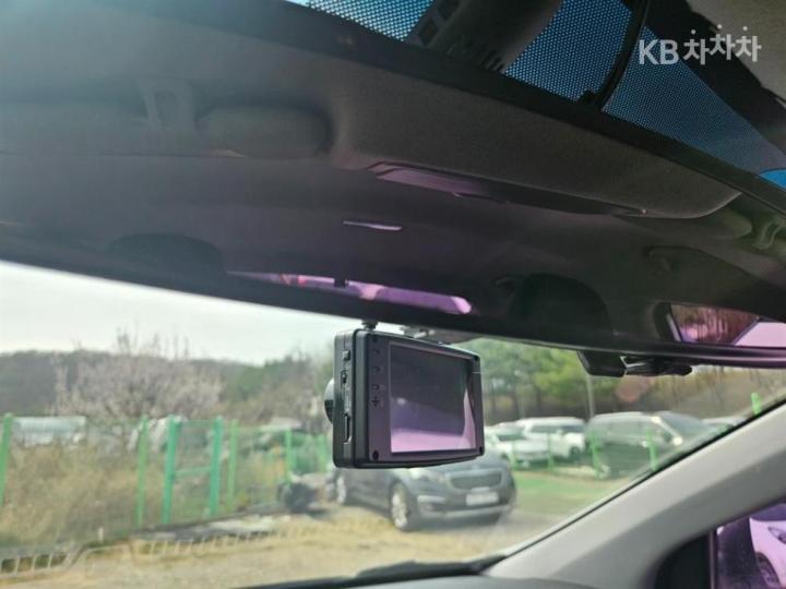 Hyundai Avante 1.6 GDi Modern Base Type 9