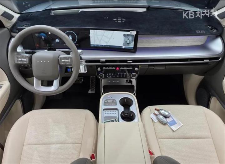 Hyundai IONIQ 9 EX Long Range 2WD Prestige 6