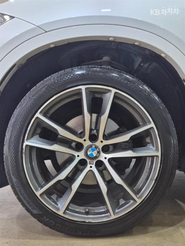 BMW X5 F15 xDrive 30d Base Type 8