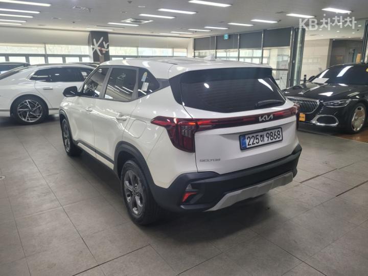 Kia Seltos SP2 1.6 T-GDI 2WD Trendy 6