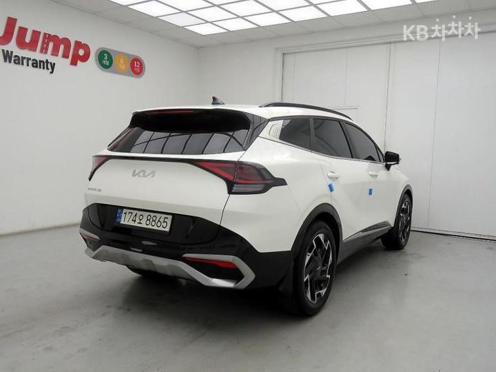 Kia Sportage The G1.6 T-GDI 2WD Signature 5