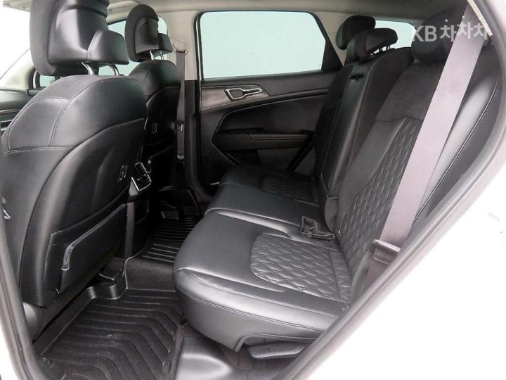 Kia Sportage The G1.6 T-GDI 2WD Signature 9