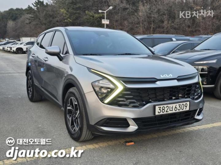 Kia Sportage The D2.0 AWD Trendy 6