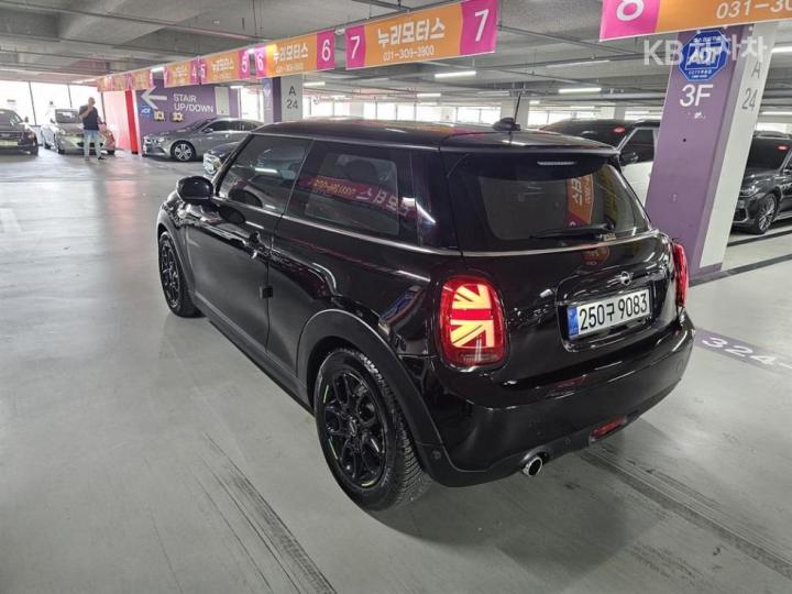 Mini Cooper 3 Duo 1.5 High Trim 6