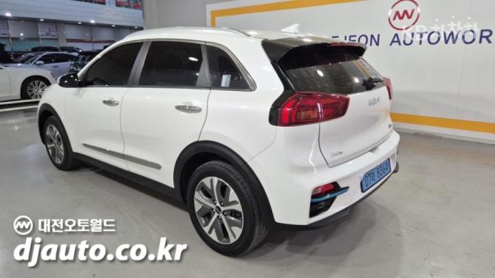 Kia Niro EV Prestige 7