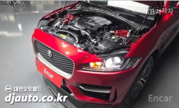 Jaguar F-PACE 35t R-SPORT 6