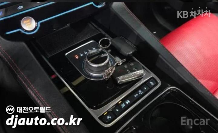 Jaguar F-PACE 35t R-SPORT 9