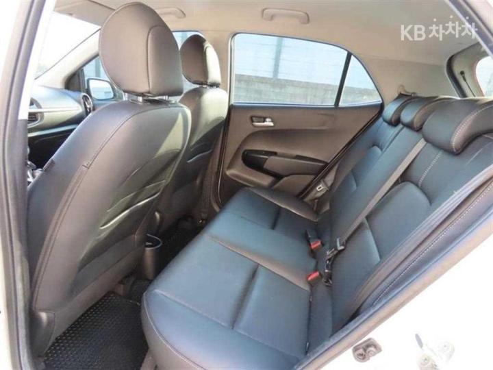 Kia Morning JA Prestige 9