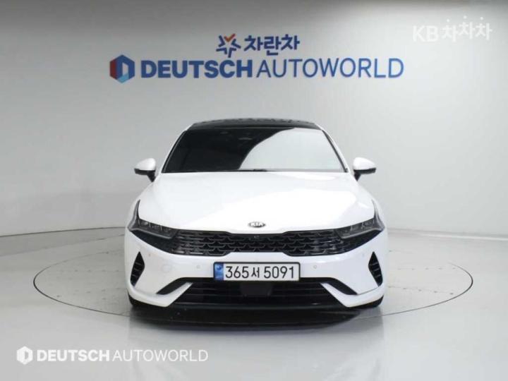 Kia K5 Hybrid 2.0 HEV Signature 4