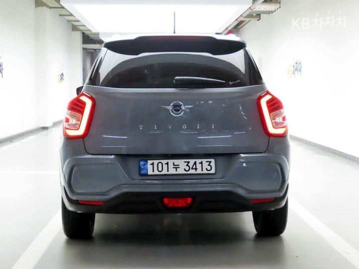 KG Mobility (Ssangyong) Tivoli Air X150 1.5 Gasoline A3 4