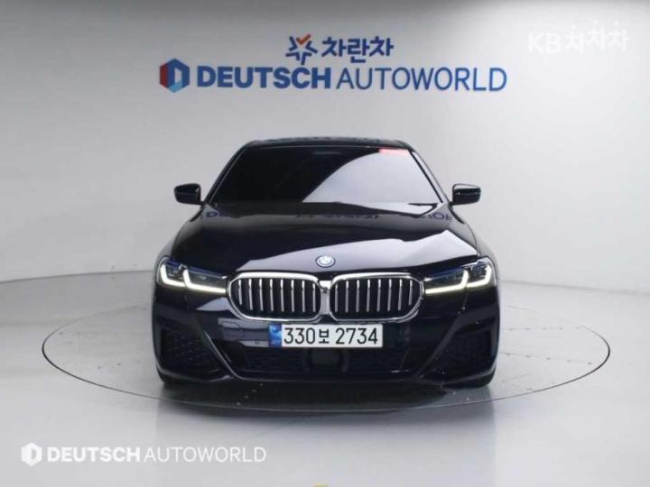 BMW 5 Series G30 530e M Sport 4