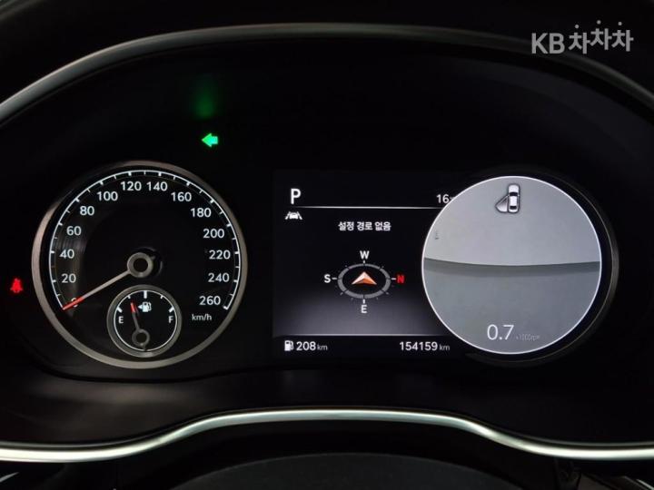 Genesis G80 RG3 2.5 T-GDi AWD 6