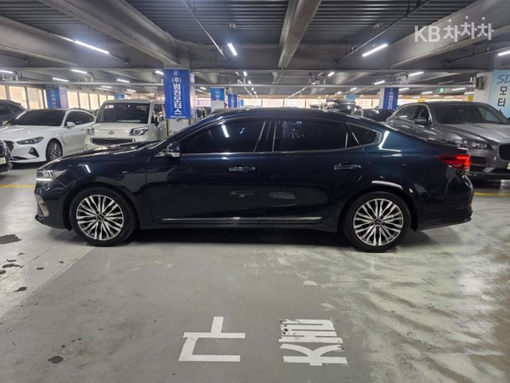 Kia K7 Premier 2.5 GDi X Edition 9