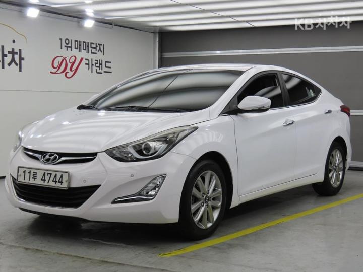 Hyundai Avante 1.6 LPi Modern 2