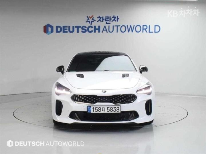 Kia Stinger Meister 3.3 Gasoline Turbo 4WD Masters 4