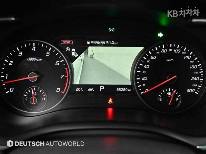 Kia Stinger Meister 3.3 Gasoline Turbo 4WD Masters 9