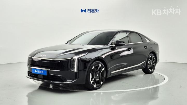 Kia K8 2.5 Gasoline Signature