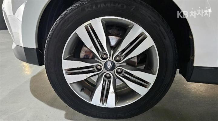 Hyundai Tucson New ix Diesel e-VGT 2WD Smart Special 4