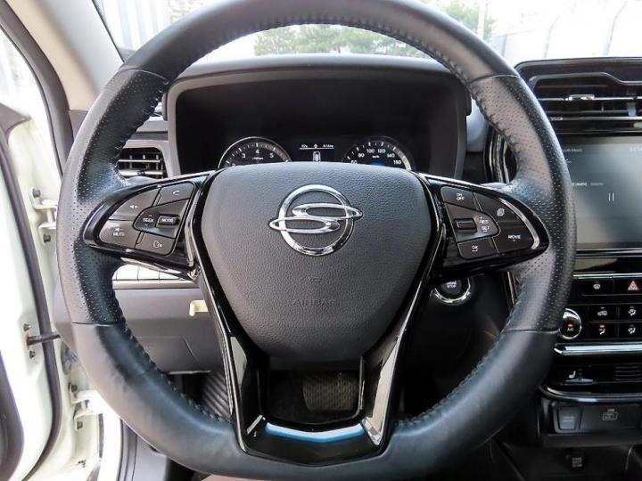 KG Mobility (Ssangyong) Tivoli Gasoline V3 2WD Base Type 9