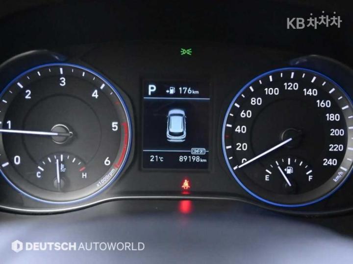 Hyundai Kona Diesel 1.6 Modern 9