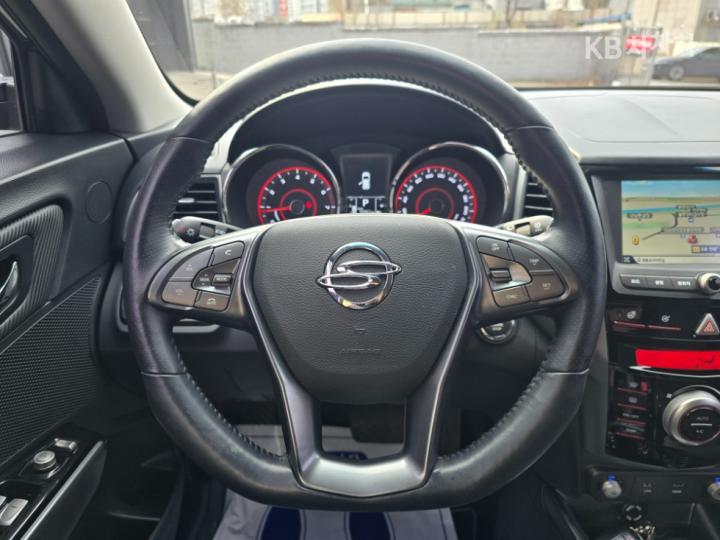 KG Mobility (Ssangyong) Tivoli Armor 1.6 Gasoline VX 2WD 9