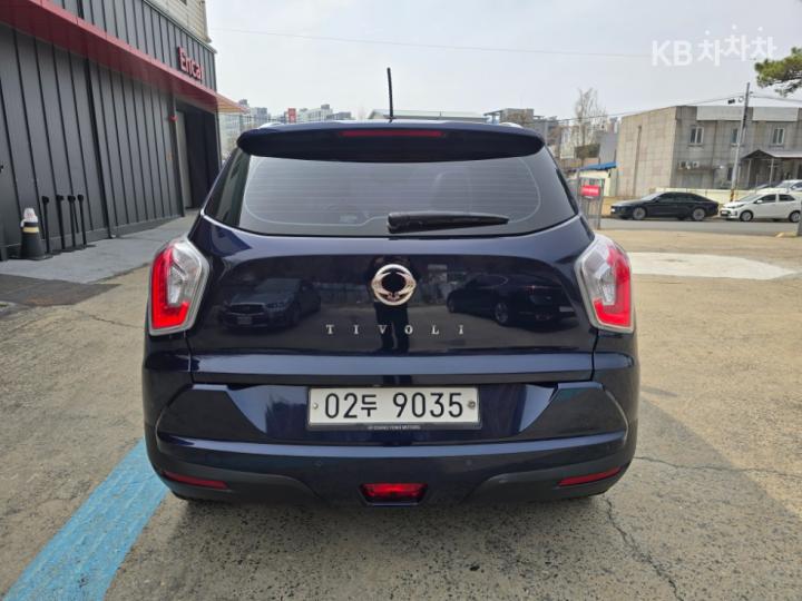 KG Mobility (Ssangyong) Tivoli Armor 1.6 Gasoline VX 2WD 5