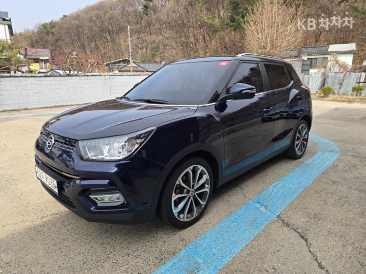 KG Mobility (Ssangyong) Tivoli Armor 1.6 Gasoline VX 2WD 3