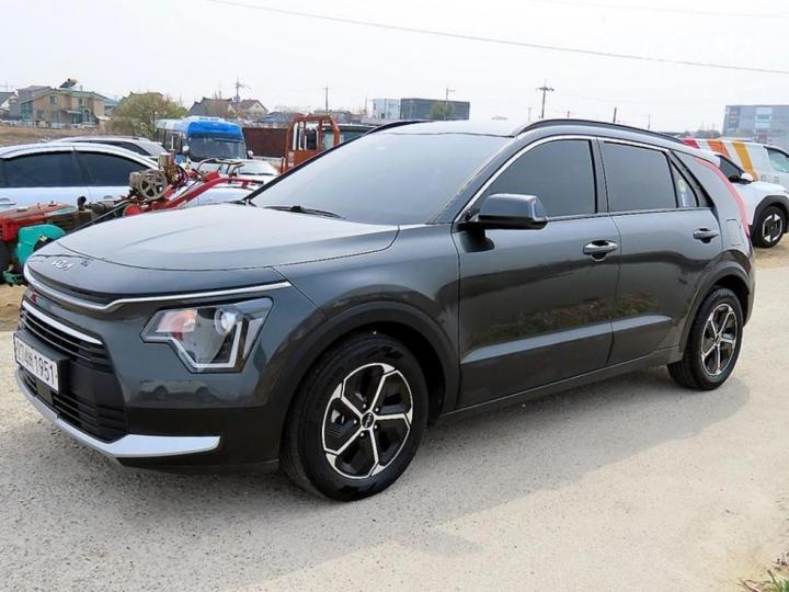 Kia Niro The 1.6 HEV Prestige 3