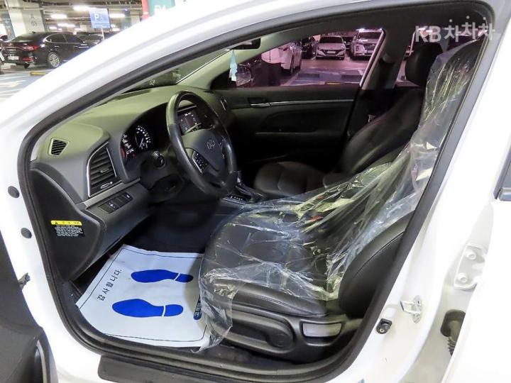 Hyundai Avante AD 1.6 GDi Smart 7