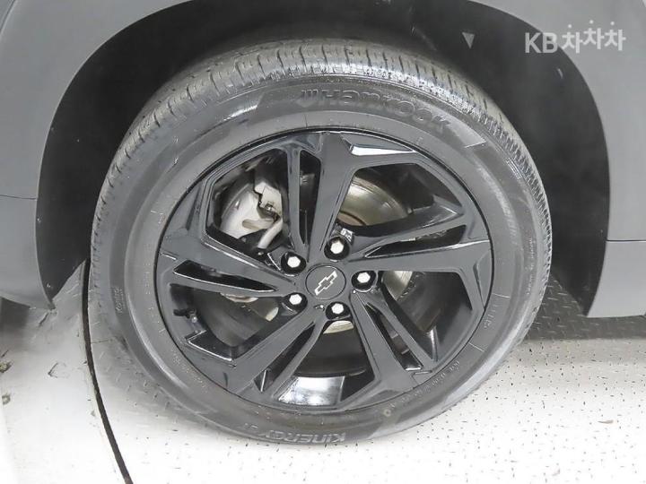 Chevrolet Trailblazer 1.35 Gasoline AWD Premier 6