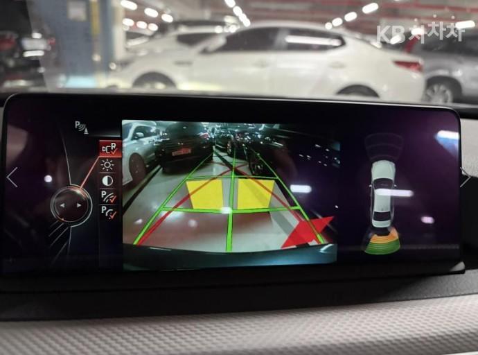 BMW 3 Series New 328i Sport 8