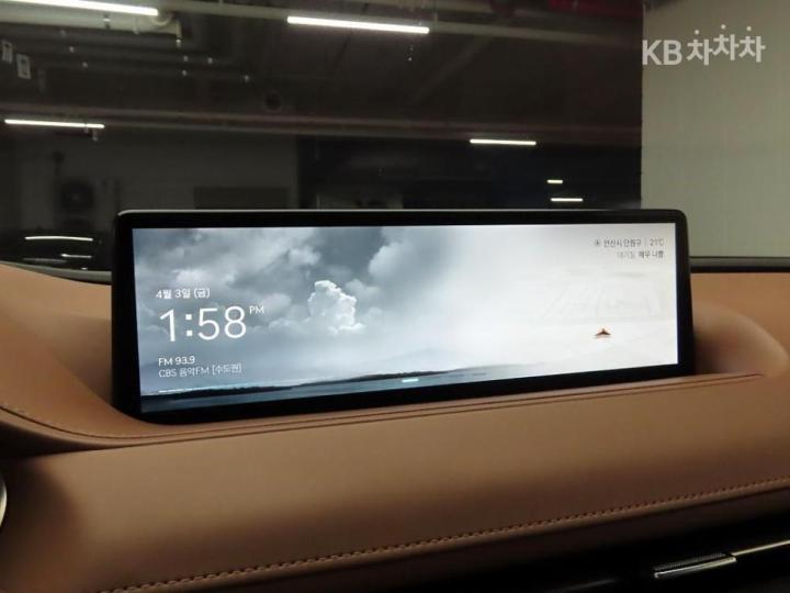 Genesis G80 RG3 2.5 T-GDi AWD 9